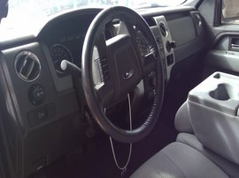 2013 FORD F150, WHITE, XLT MODEL, CREW CAB, 3.5L, AT, 4WD. F26302